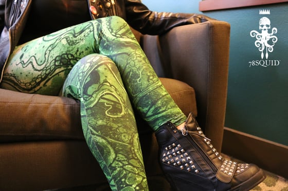 Image of TENTACLE RISING LEGGINGS