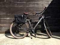 Image 2 of Bike pannier / bicycle bag in waxed canvas with zipper closure / bike accessories