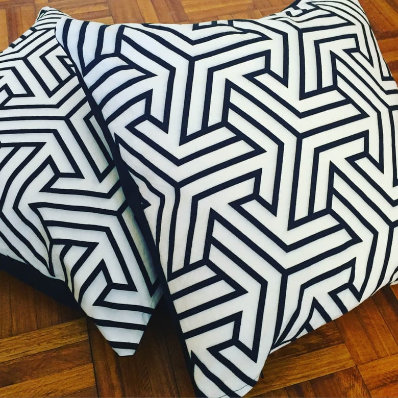 Image of Geometric Printed handmade cushion covers