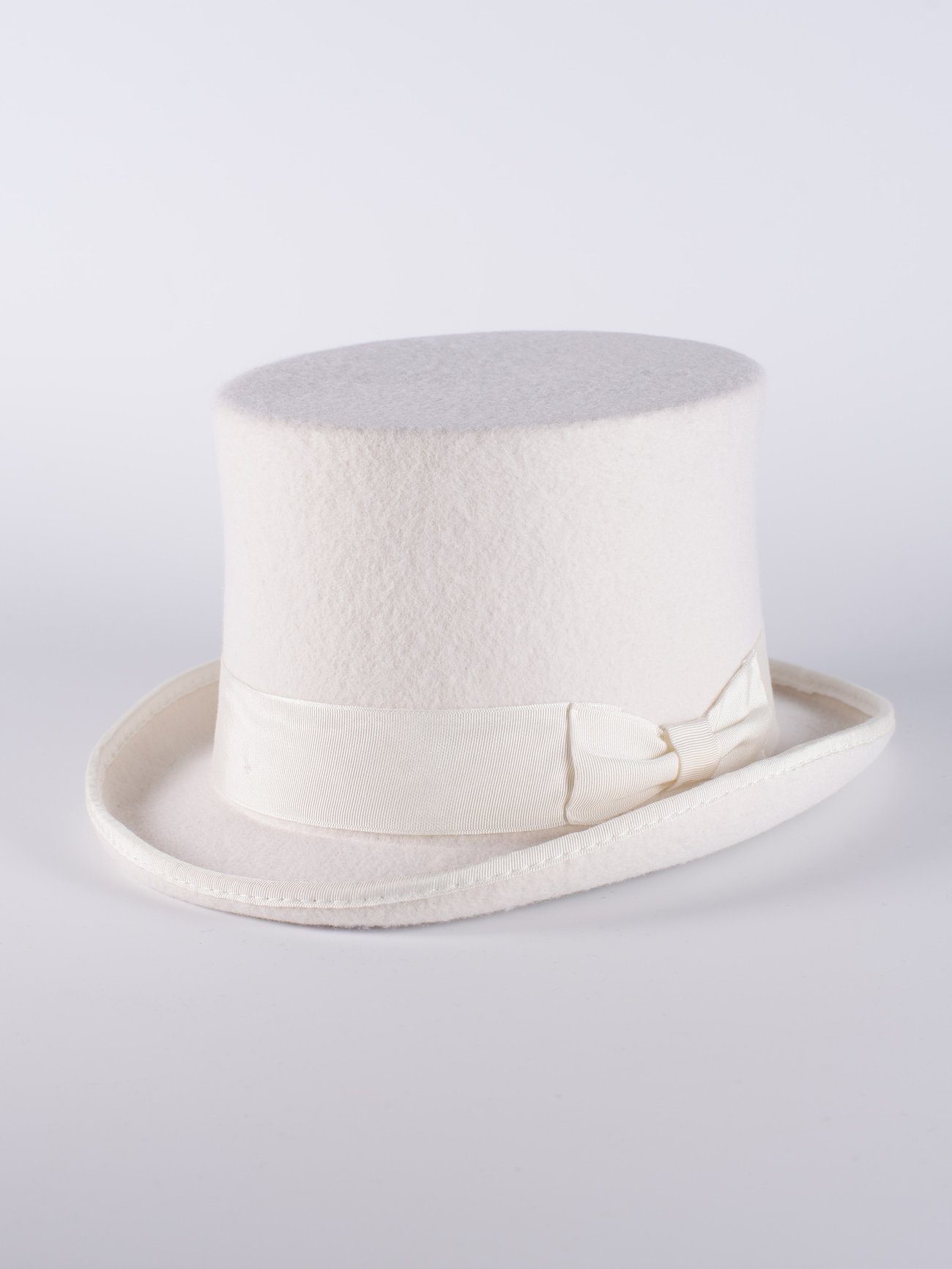 White Top Hat | Bespoke Designer Headwear | Feathered Fantasy