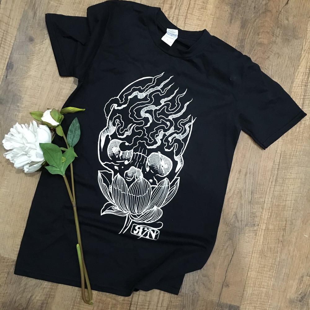 Image of Skull and Lotus T-shirt 