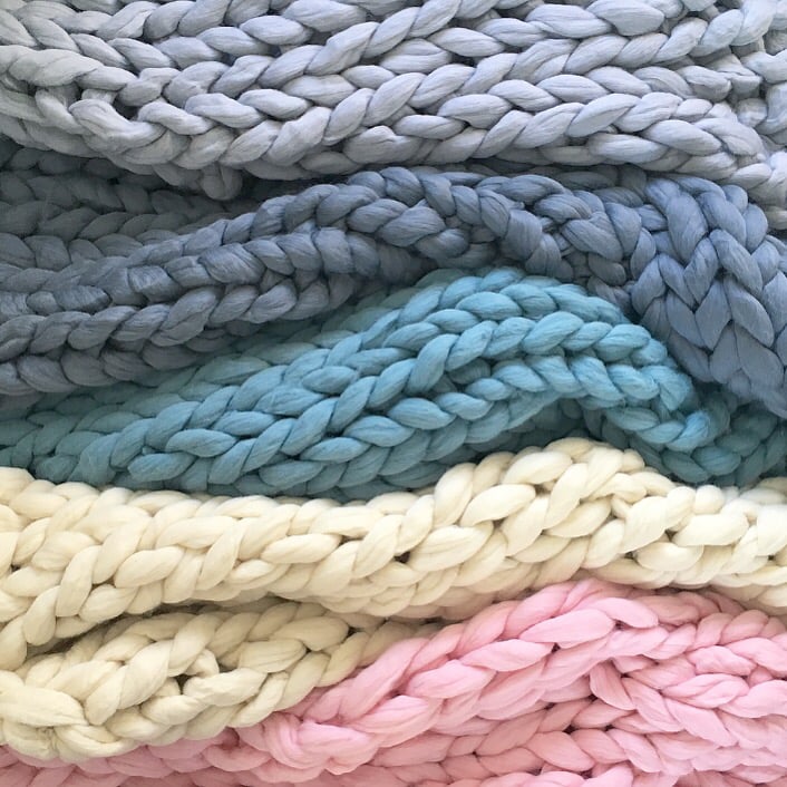 Image of 100% merino wool chunky throws