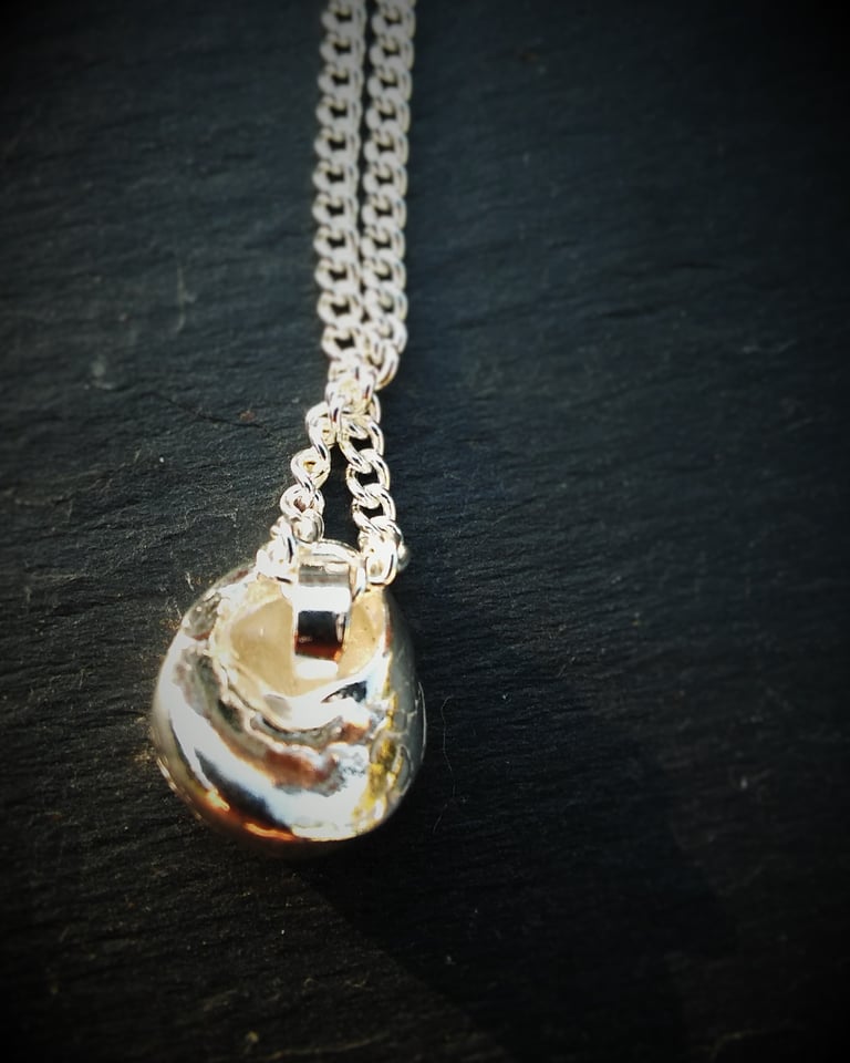 Silver Periwinkle Shell Pendant Image 5