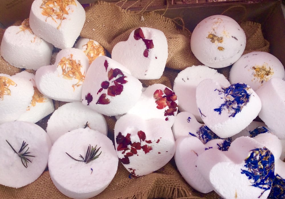 Image of Peace and Love Bombs - Bath Bomb