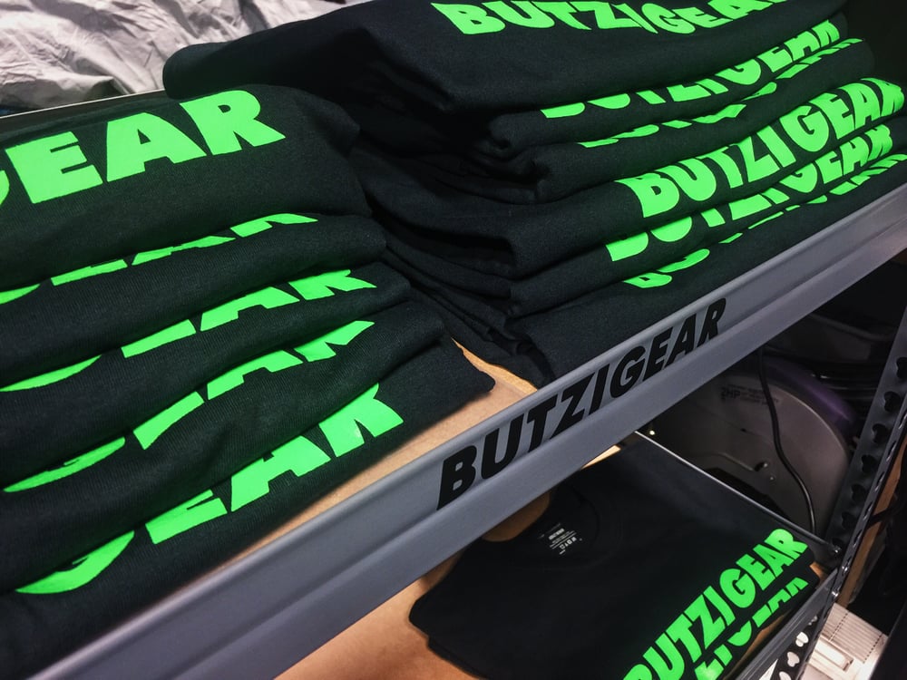 Image of BUTZIGEAR T-shirt