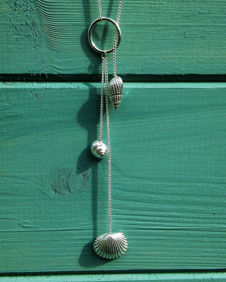 Dorset Shell Lariat Image 4
