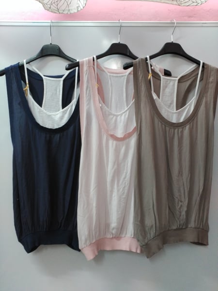 Image of Camiseta doble de tirantes