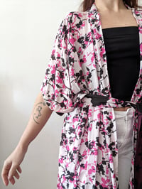 Image 2 of KIMONO MEDIO SAKURA