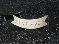 Slutever banner pin 