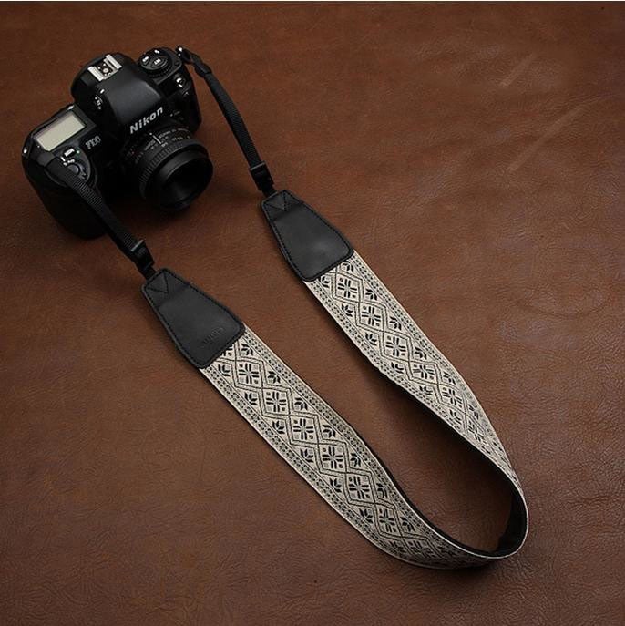 White little black Flower DSLR Camera Nikon Cannon Sony ...