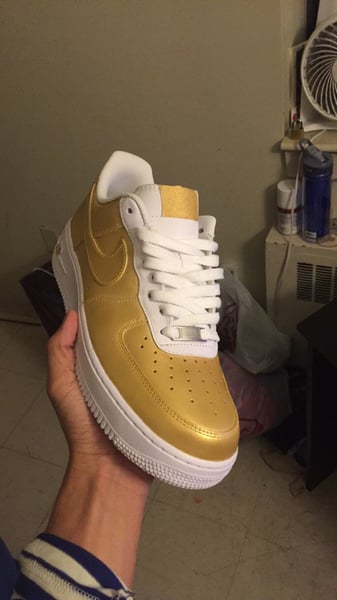 Image of Gold Air forces