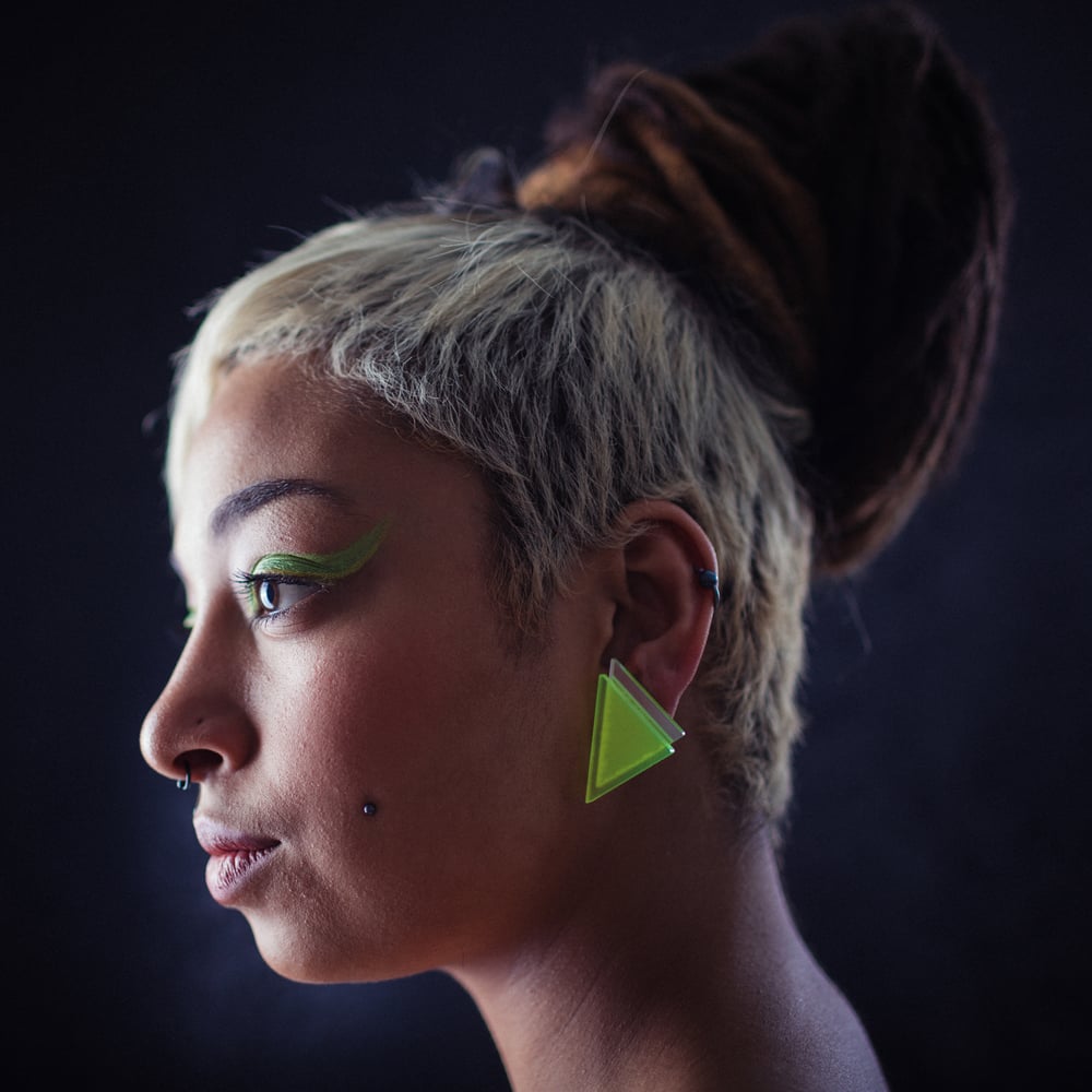 Image of Náušnice / Earrings Tria Mirror fluorescentní