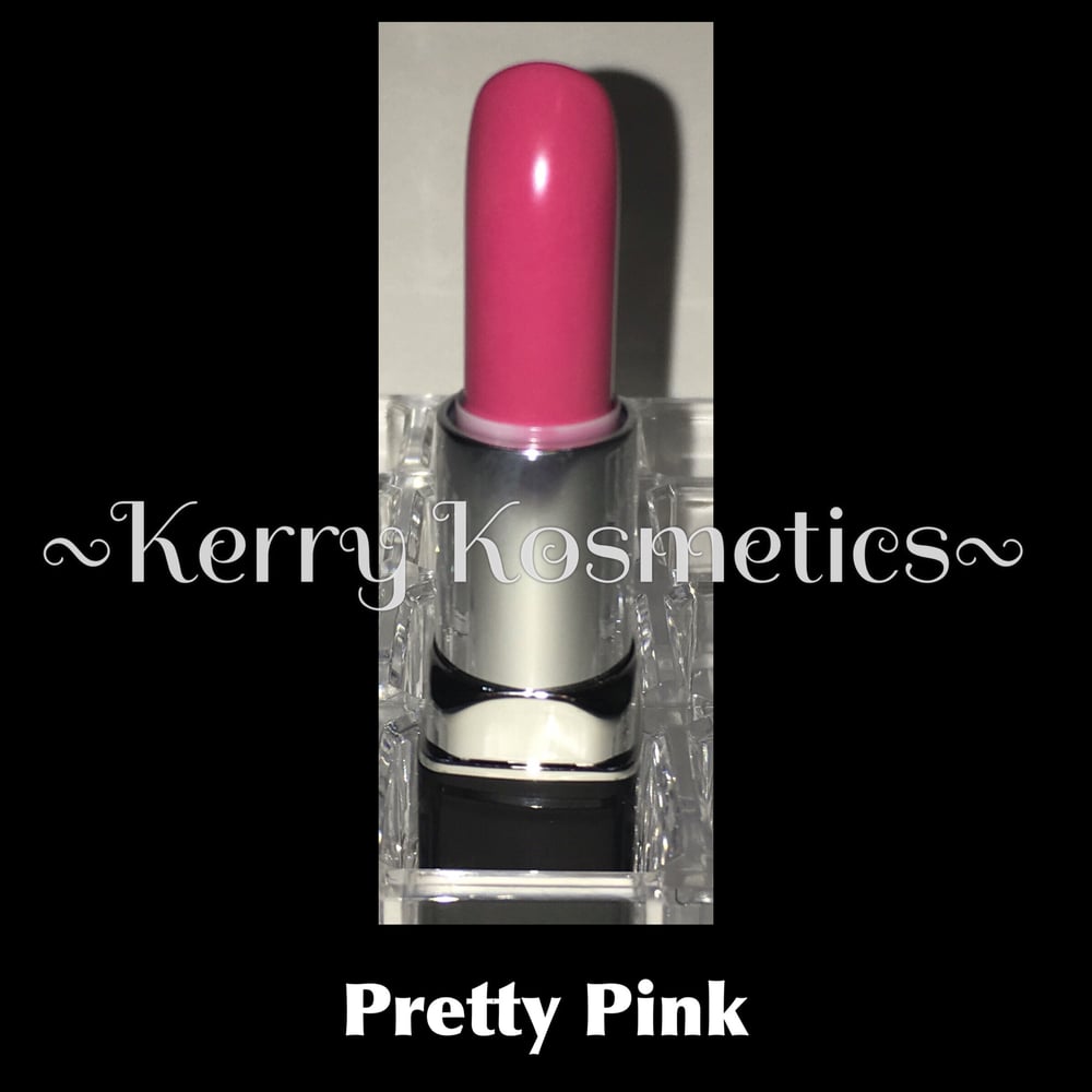 Matte) Luscious Lipstick- PRETTY PINK