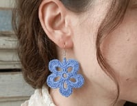 Image 3 of BOUCLES D'OREILLE FLEUR 2