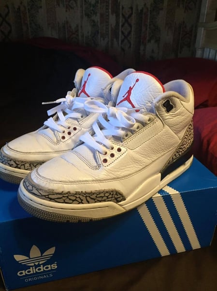 Image of 2010 Air Jordan III Cement size 9.5 