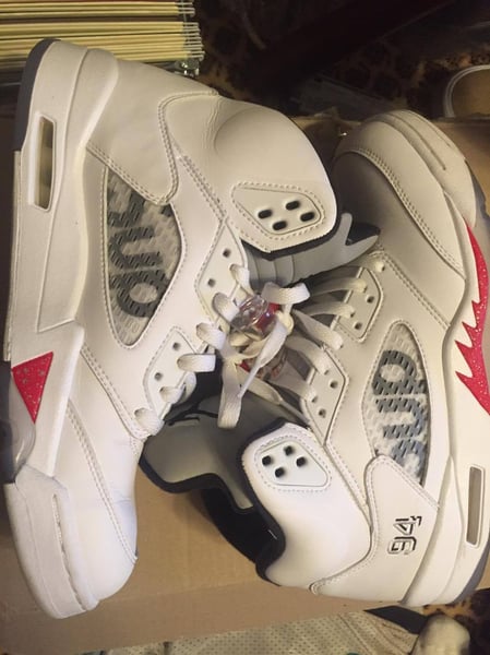 Image of Supreme x Nike Air Jordan V size 9.5