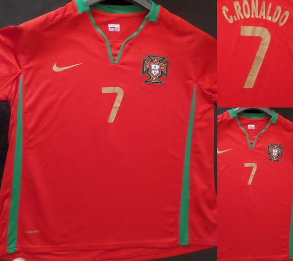 Image of PORTUGAL 2008-2010 HOME KIT #7 CRISTIANO RONALDO SIZE LARGE MENS