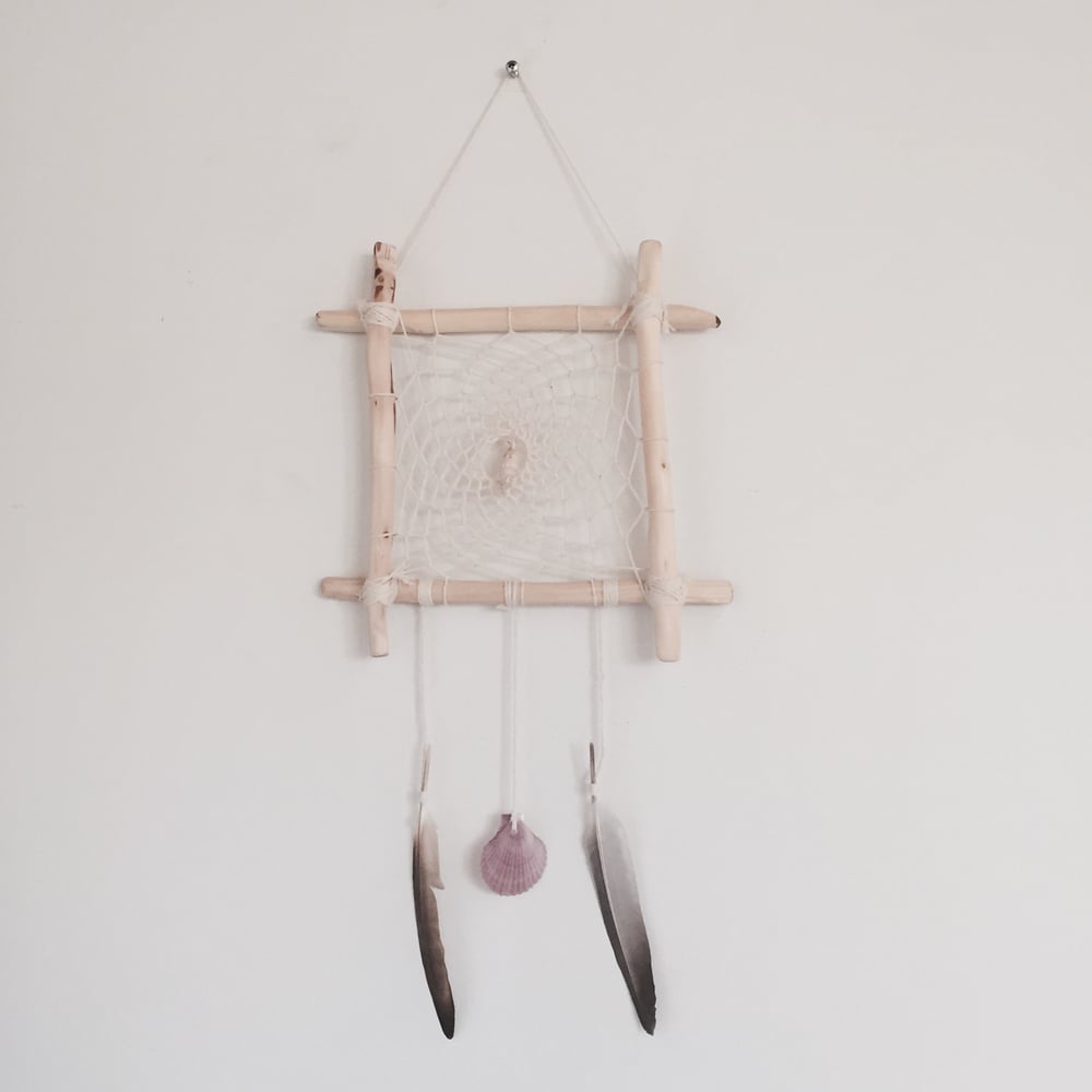 Image of SMALL SQUARE DREAMCATCHER