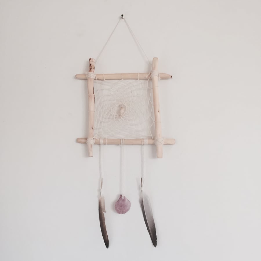Image of SMALL SQUARE DREAMCATCHER