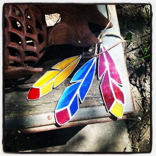 Image of Classic Feather - stained glass