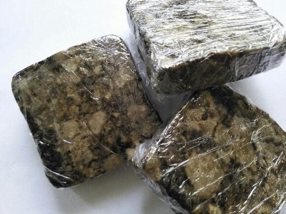 Image of black soap 4 oz