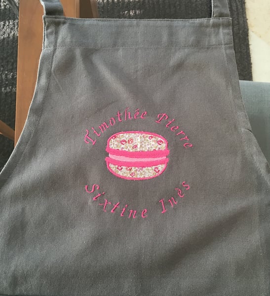 Image of Tablier de cuisine brodé personnalisé