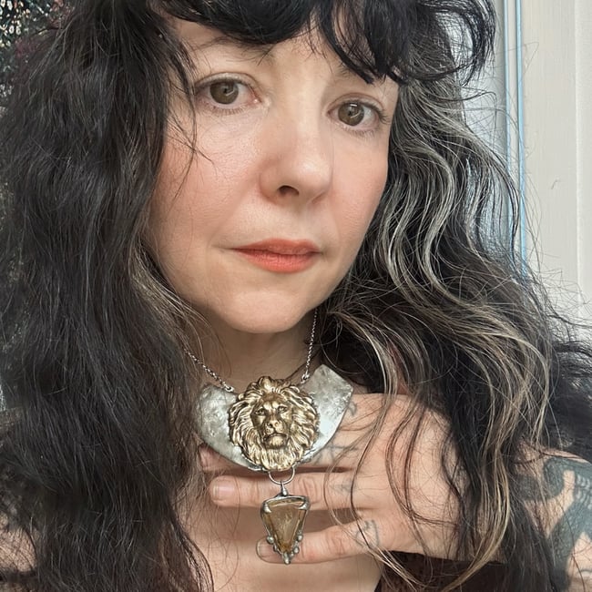Leo Jewelry 