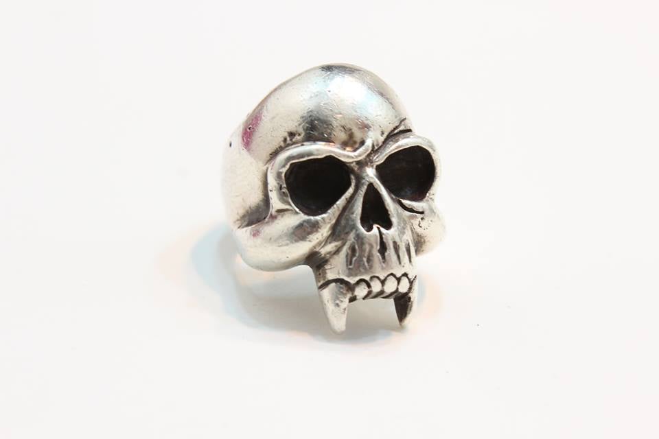 Image of Vampyre Skull Ring