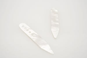 Image of Mother of Pearl Collar Stays