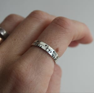 Image of Polka dot ring