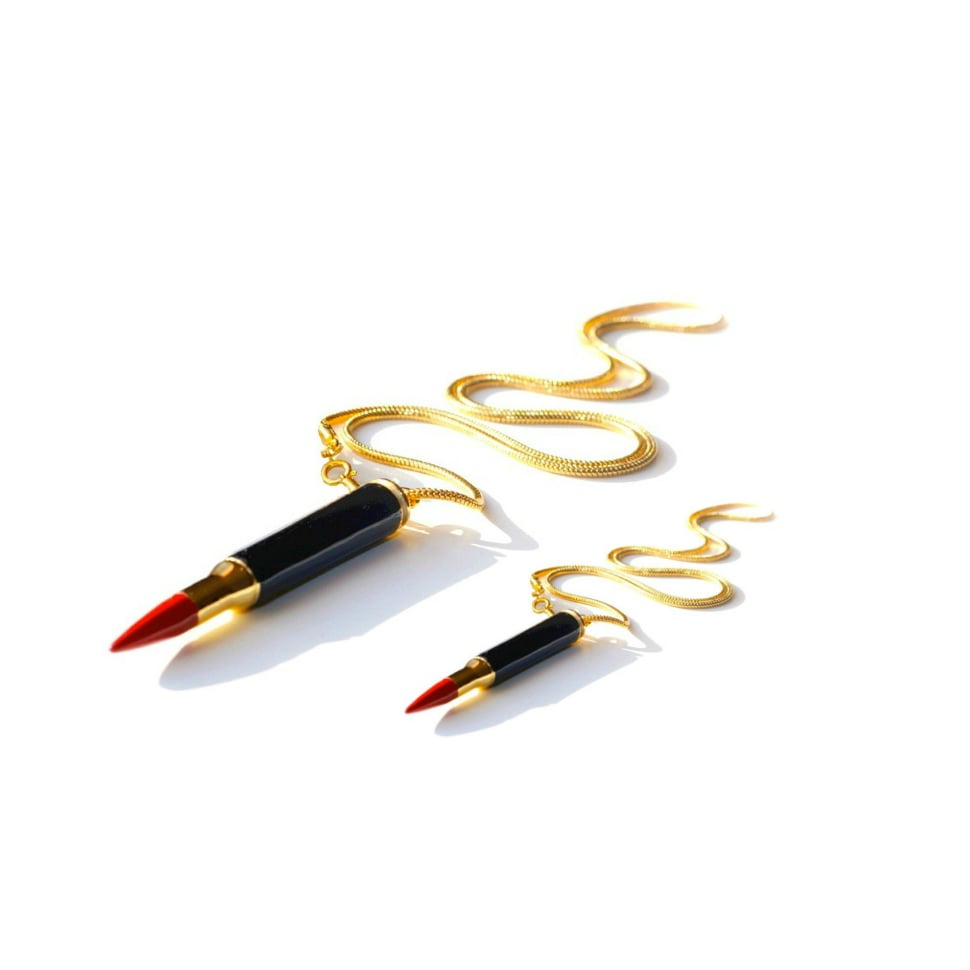 Image of 'KILLER LIPSTICK' necklace