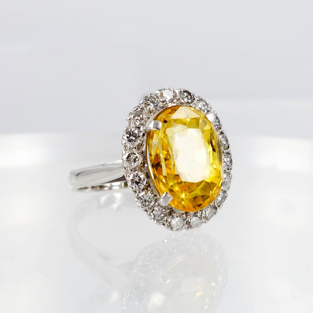 Image of 18ct White Gold Handcrafted Golden Sapphire Oval Cluster Cocktail Ring.