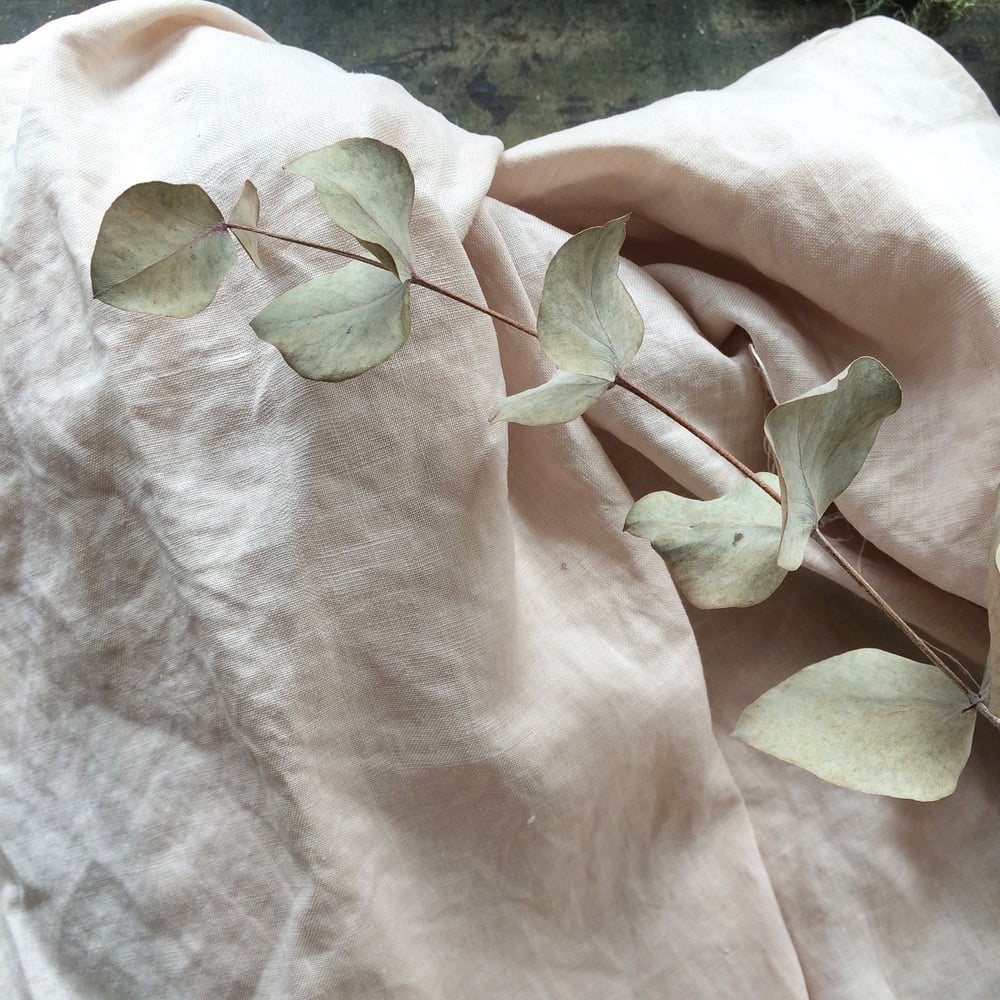 Image of Naturally dyed linen - Rose