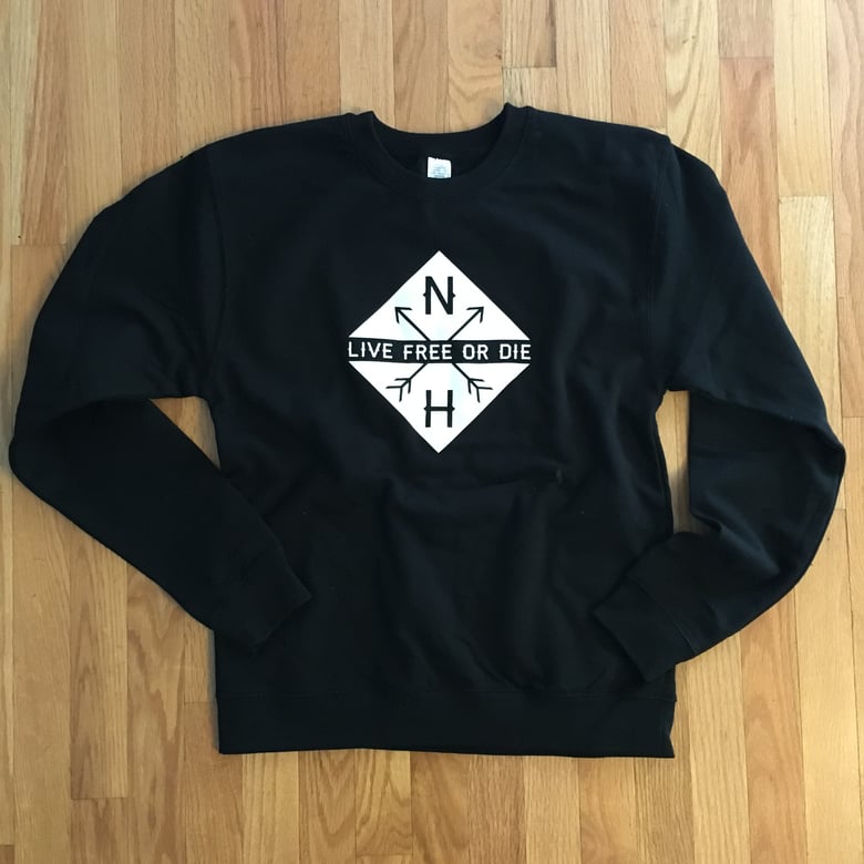 Image of Black Crewneck Diamond