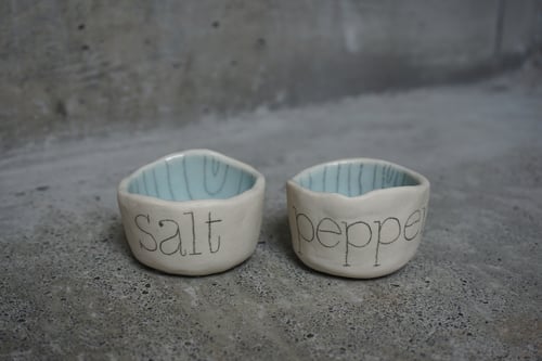 Image of Salt & pepper ramekins