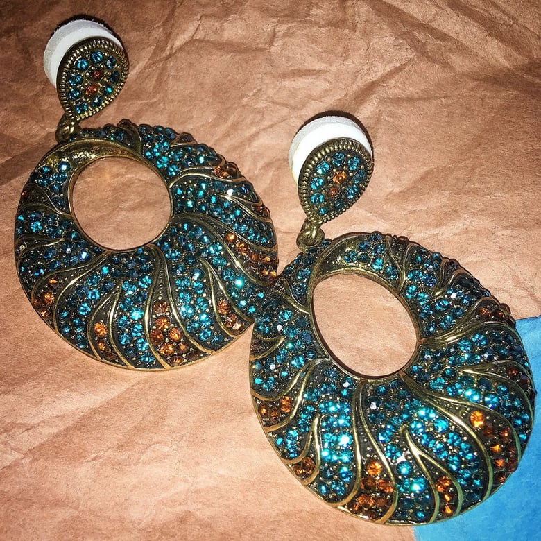 Image of Elegant brown & turquoise earrings