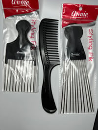 Image 4 of Braiding, metal tail comb/3in1 edge brush, rattail comb, , shampoo comb, volume comb,pik’s