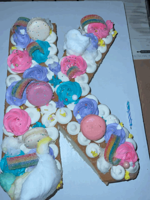 Image of Sping Unicorn Cakes