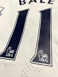 Image 12 of Tottenham Hotspur “BALE 11” 2012/13 Long Sleeve Home Shirt + patches (L)