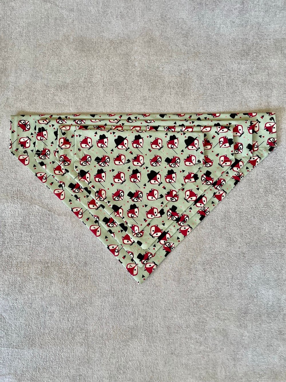 Doggie Bandanas designs part one 