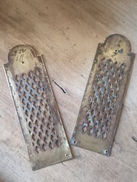 Image 2 of Les grilles en laiton (lot de 2)