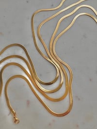 Image 8 of THIN SNAKE CHAIN 