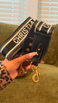 Image 5 of  Leopard saddle bag