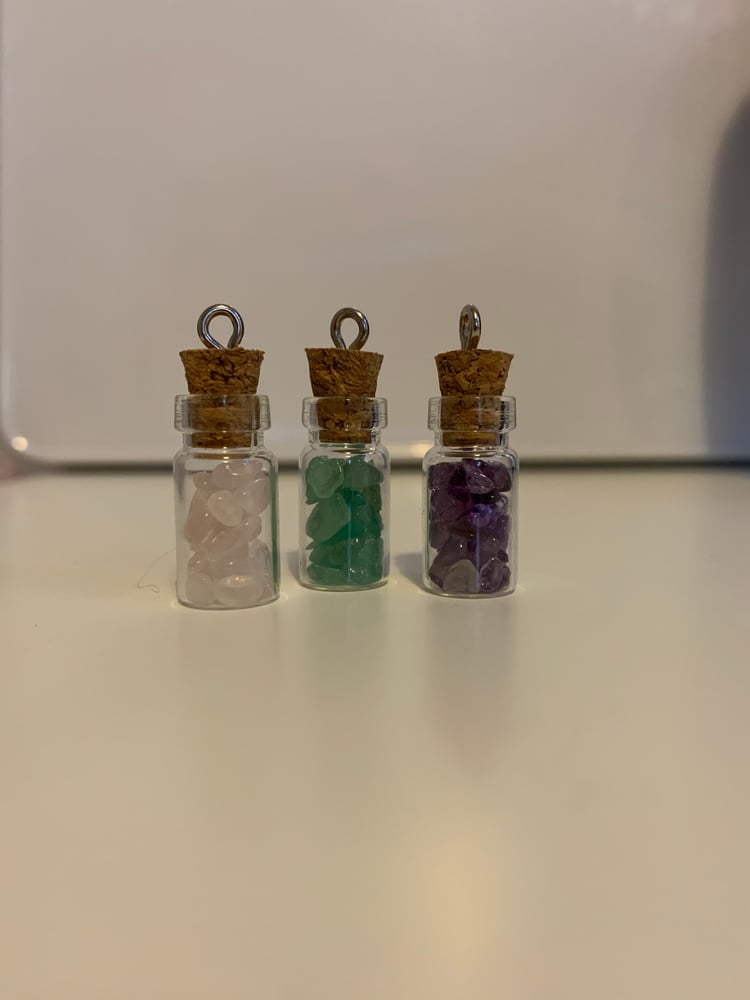 Image of amethyst vial