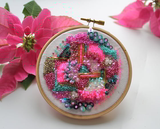 Image of The Winter Charm Bead Box