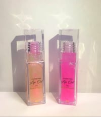Image 1 of Stunning Color Changing Lip Oil