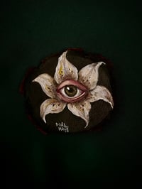 Image 1 of Ojo lirio 