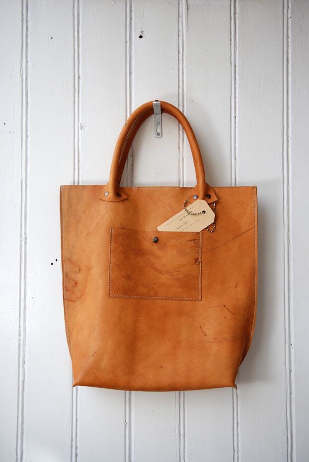 Image of Natural Leather Shopper #KP1253 by Labour of Art