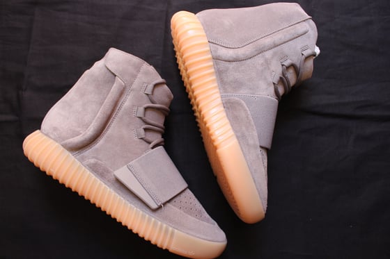 Image of Adidas Originals Yeezy 750 Boost Grey/Gum