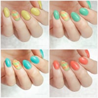 Image 2 of Vintage Cremes Collection